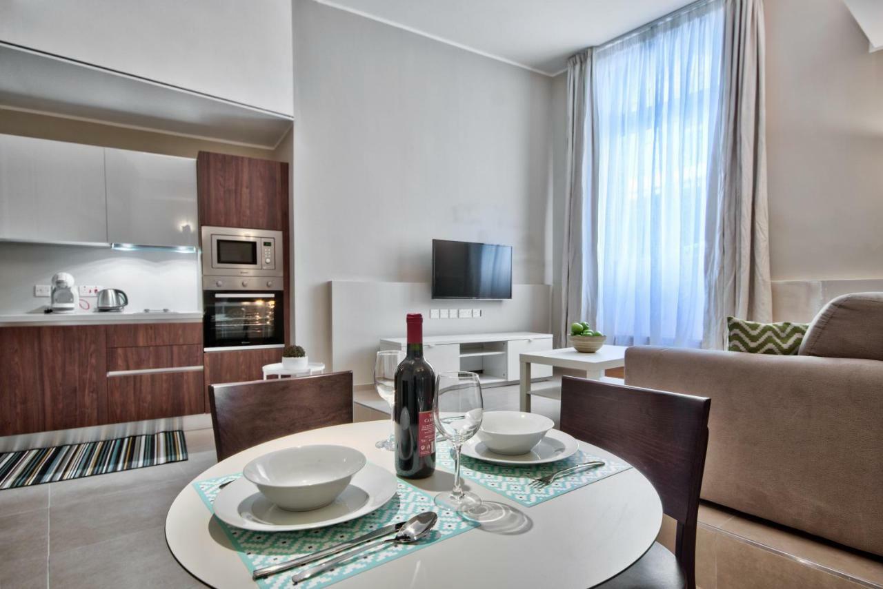 Spinola Park Heights Apartment Сент Джулианс Экстерьер фото