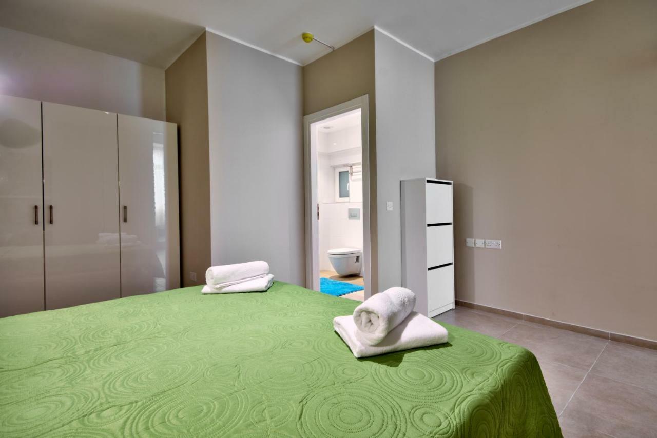 Spinola Park Heights Apartment Сент Джулианс Экстерьер фото