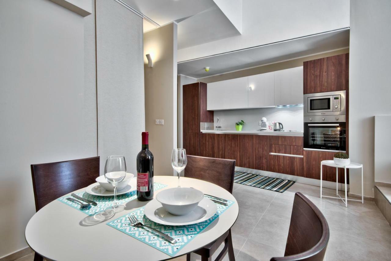 Spinola Park Heights Apartment Сент Джулианс Экстерьер фото